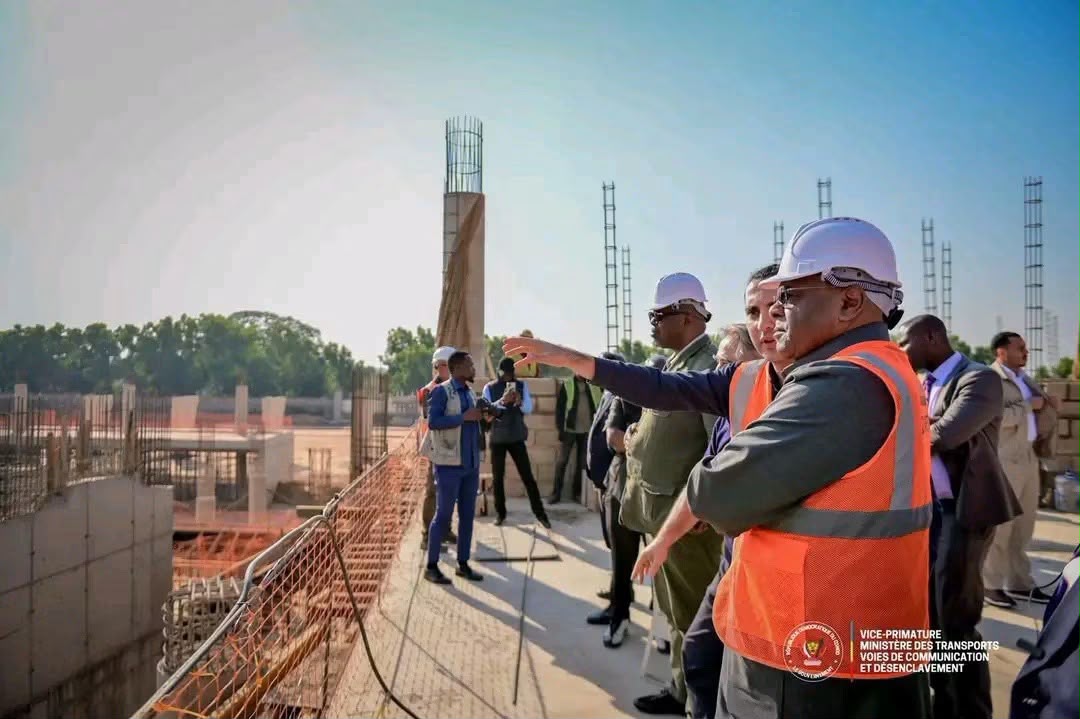 RDC : Jean-Pierre Bemba inspecte les chantiers de modernisation des aéroports de Bunia, Lubumbashi et Kananga